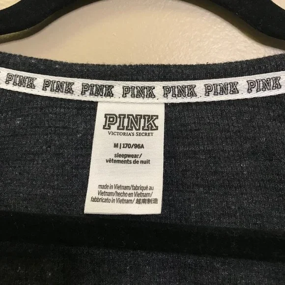 PINK NIGHTGOWN.. - Picture 3 of 4